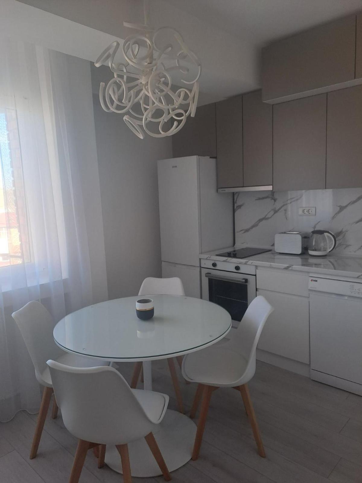 Angela Apartment *